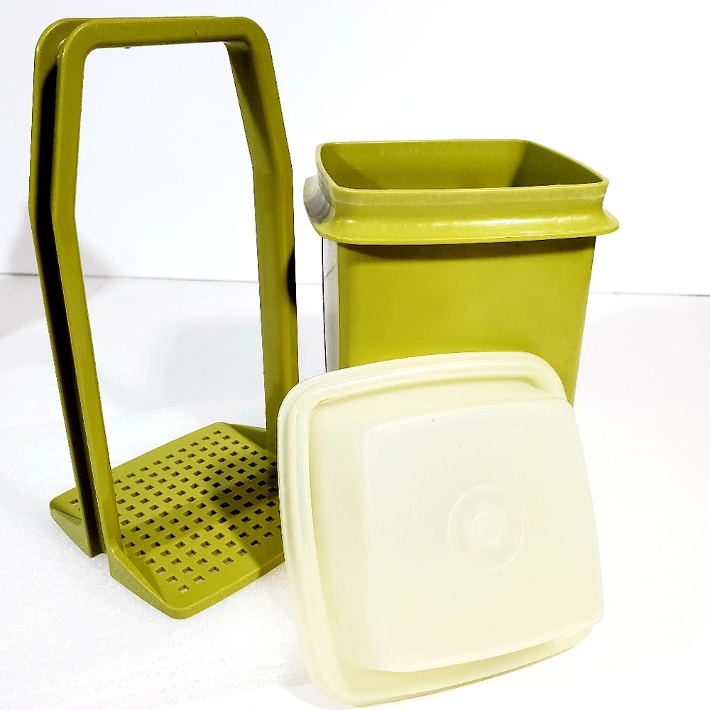 Vintage Tupperware 3 pc Set Green Pickle Holder Storage Container Kitchen Tools